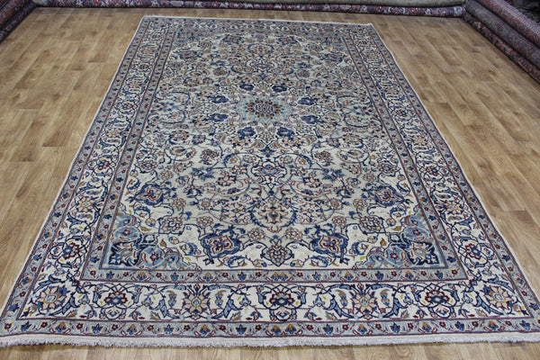 Vintage Persian Nain Rug 296 × 199 cm – Handmade Wool &amp; Silk Floral Carpet