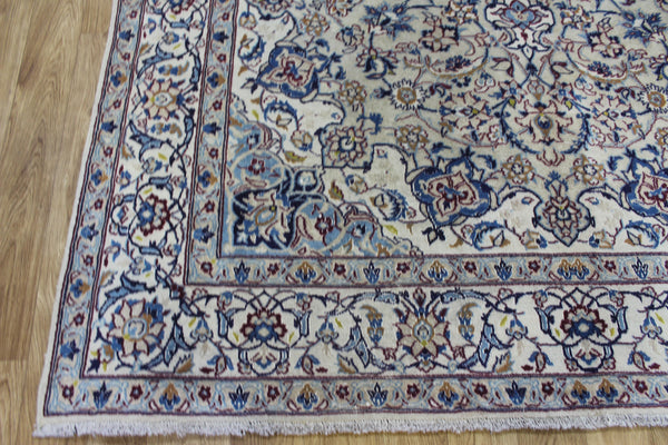 Vintage Persian Nain Rug 296 × 199 cm – Handmade Wool &amp; Silk Floral Carpet
