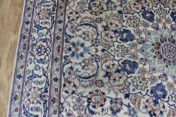 Vintage Persian Nain Rug 296 × 199 cm – Handmade Wool &amp; Silk Floral Carpet