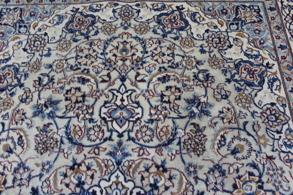 Vintage Persian Nain Rug 296 × 199 cm – Handmade Wool &amp; Silk Floral Carpet