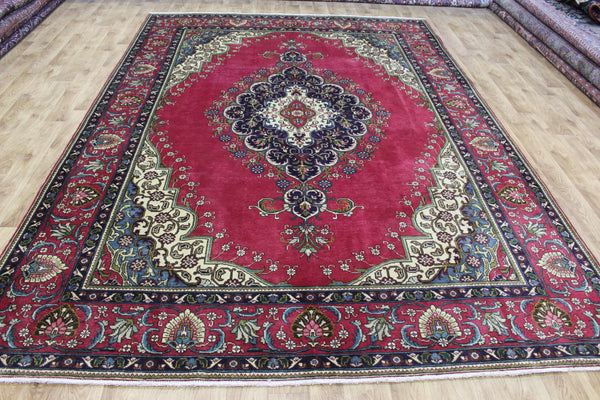 Vintage Persian Tabriz Rug 336 × 236 cm – Handmade Wool Medallion Carpet