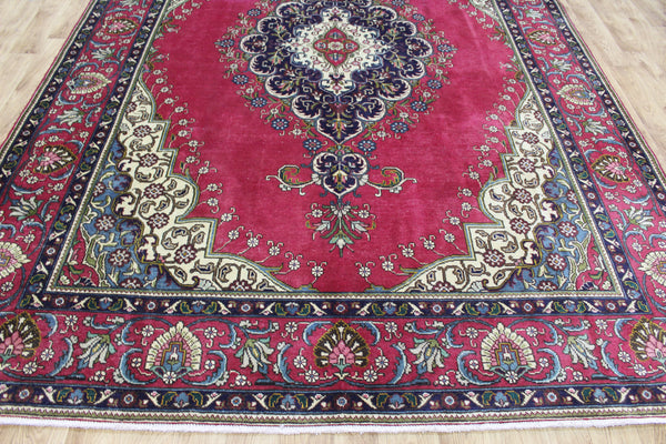 Vintage Persian Tabriz Rug 336 × 236 cm – Handmade Wool Medallion Carpet