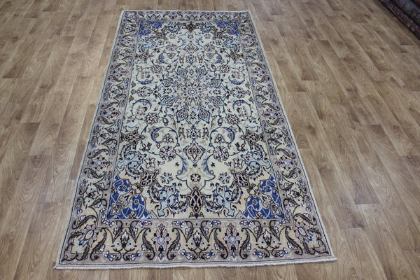Persian Nain Rug 232 × 113 cm – Handmade Floral Medallion Carpet