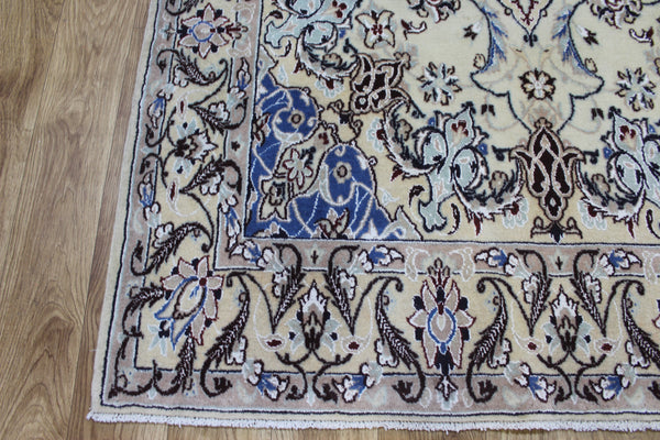 Persian Nain Rug 232 × 113 cm – Handmade Floral Medallion Carpet