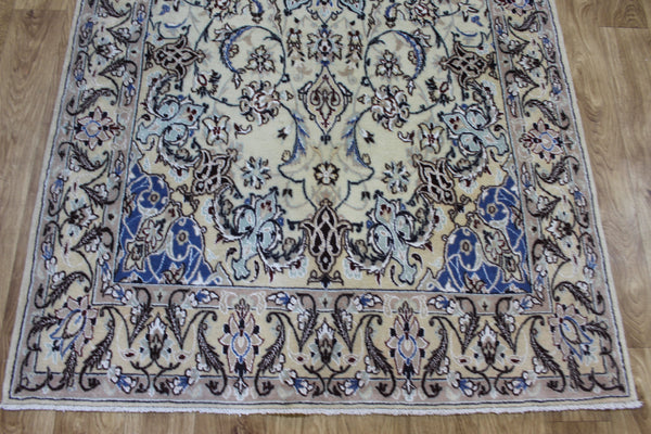 Persian Nain Rug 232 × 113 cm – Handmade Floral Medallion Carpet