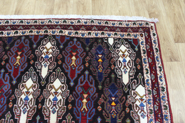 Persian Sirjan Rug 190 × 130 cm – Handmade Wool Tribal Carpet