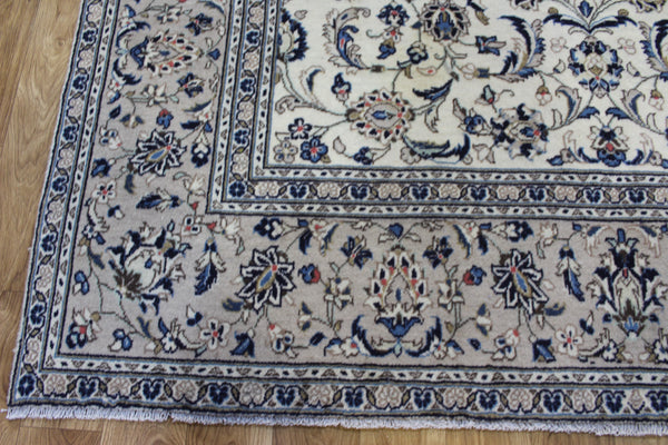 Vintage Persian Kashan Rug 300 × 190 cm – Handmade Wool Floral Carpet