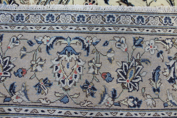 Vintage Persian Kashan Rug 300 × 190 cm – Handmade Wool Floral Carpet