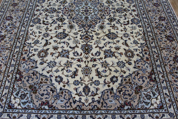Persian Kashan Rug 300 × 212 cm – Handmade Wool Floral Carpet