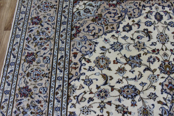 Persian Kashan Rug 300 × 212 cm – Handmade Wool Floral Carpet