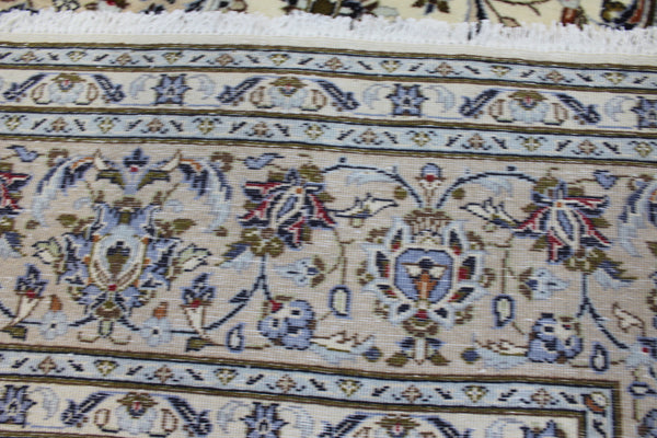 Persian Kashan Rug 300 × 212 cm – Handmade Wool Floral Carpet
