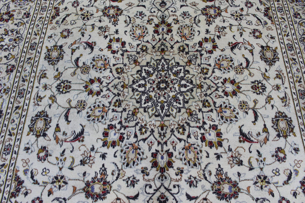 Vintage Persian Kashan Rug 300 × 203 cm – Handmade Wool Floral Carpet