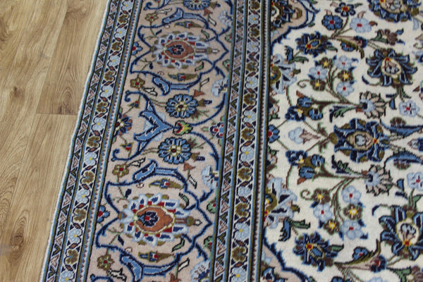 Persian Kashan Rug 340 × 240 cm – Handmade Floral Wool Carpet
