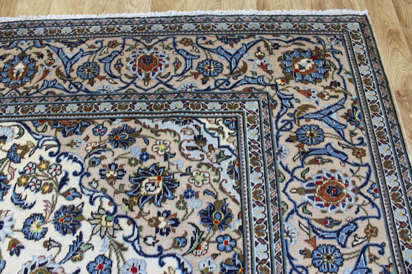 Persian Kashan Rug 340 × 240 cm – Handmade Floral Wool Carpet