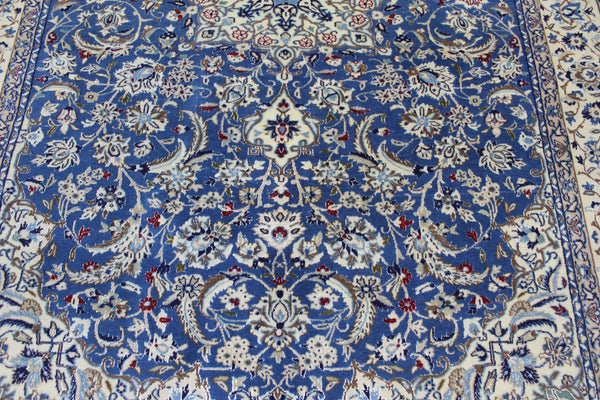 Persian Nain Wool & Silk Rug 255 × 170 cm – Handmade Blue Floral Carpet