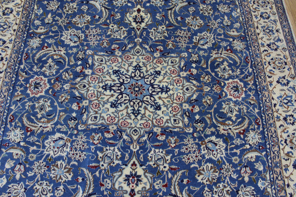Persian Nain Wool & Silk Rug 255 × 170 cm – Handmade Blue Floral Carpet