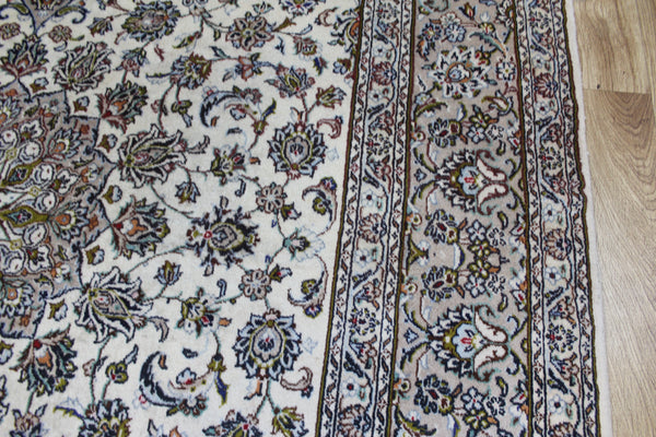 Persian Kashan Rug 293 × 200 cm – Handmade Wool Floral Medallion Carpet