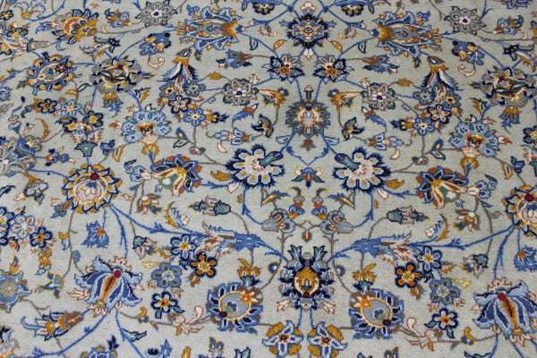 Vintage Persian Kashan Carpet 355 × 260 cm – Handmade Wool All-Over Floral Rug