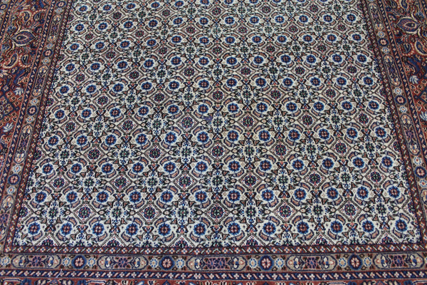Persian Moud Rug 214 × 160 cm – Hand-Knotted Wool & Silk Highlight Carpet