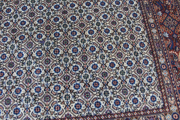 Persian Moud Rug 214 × 160 cm – Hand-Knotted Wool & Silk Highlight Carpet