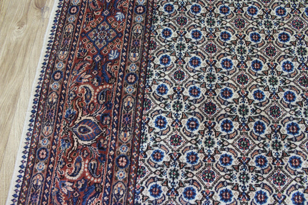 Persian Moud Rug 214 × 160 cm – Hand-Knotted Wool & Silk Highlight Carpet