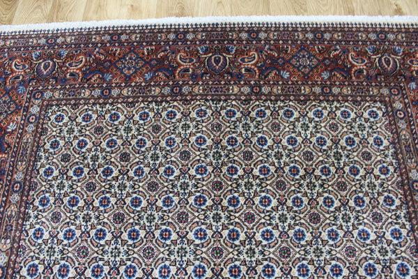 Persian Moud Rug 214 × 160 cm – Hand-Knotted Wool & Silk Highlight Carpet