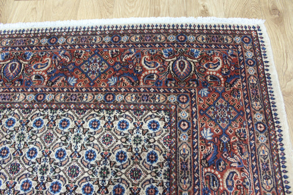 Persian Moud Rug 214 × 160 cm – Hand-Knotted Wool & Silk Highlight Carpet