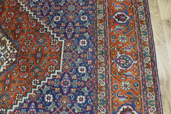Vintage Persian Tabriz Carpet 295 × 205 cm – Hand-Knotted Wool Medallion Rug