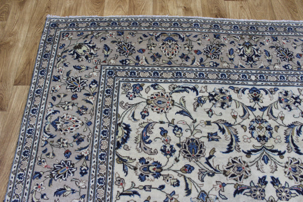 Persian Kashan Carpet 292 × 194 cm – Hand-Knotted Wool All-Over Floral Rug