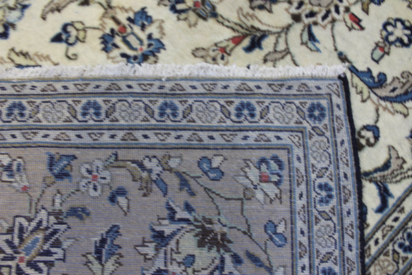 Persian Kashan Carpet 292 × 194 cm – Hand-Knotted Wool All-Over Floral Rug