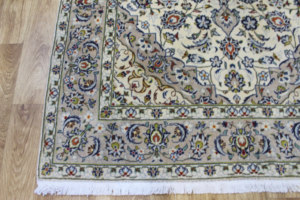 Persian Kashan Rug 216 × 140 cm – Fine Hand-Knotted Kork Wool Carpet