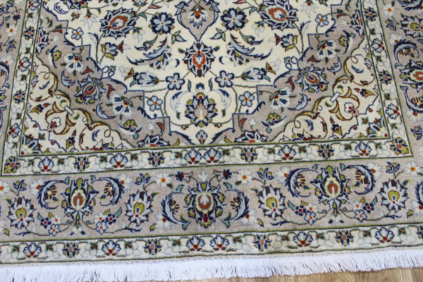 Persian Kashan Rug 216 × 140 cm – Fine Hand-Knotted Kork Wool Carpet