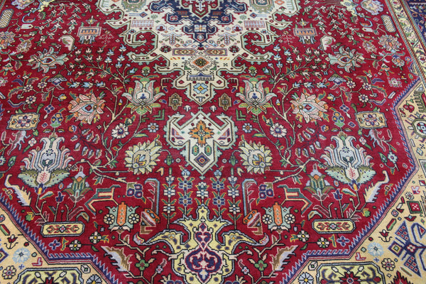 Vintage Persian Tabriz Carpet 385 × 298 cm – Hand-Knotted Wool Rug
