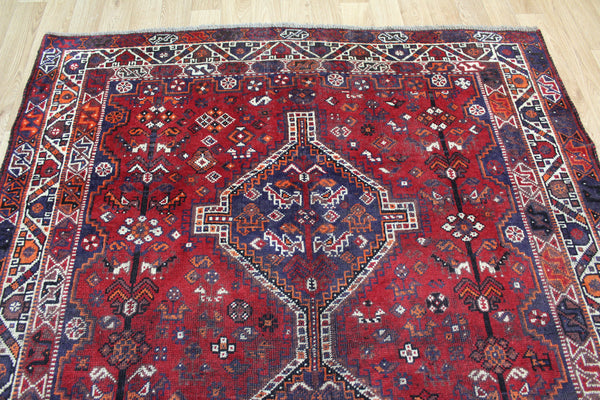 ANTIQUE HANDMADE QASHQAI WOOL RUG WITH TRIPLE MEDALLION DESIGN 230 X 160 CM