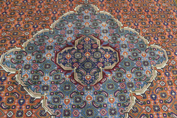 Persian Tabriz Rug 283 × 196 cm – Handmade Wool Carpet