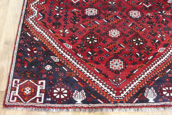 Persian Shiraz Qashqai Rug 245 × 137 cm – Handmade Tribal Wool Rug