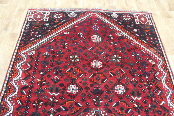 Persian Shiraz Qashqai Rug 245 × 137 cm – Handmade Tribal Wool Rug