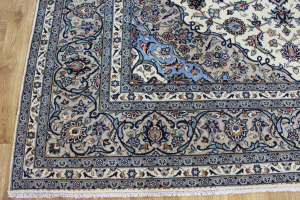 Persian Kashan Rug 350 × 248 cm – Handmade Wool Carpet