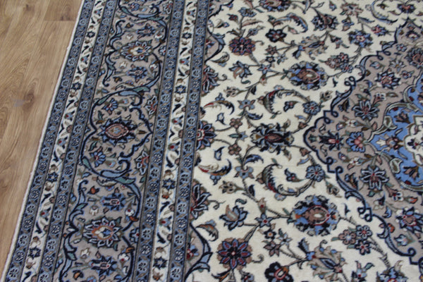 Persian Kashan Rug 350 × 248 cm – Handmade Wool Carpet