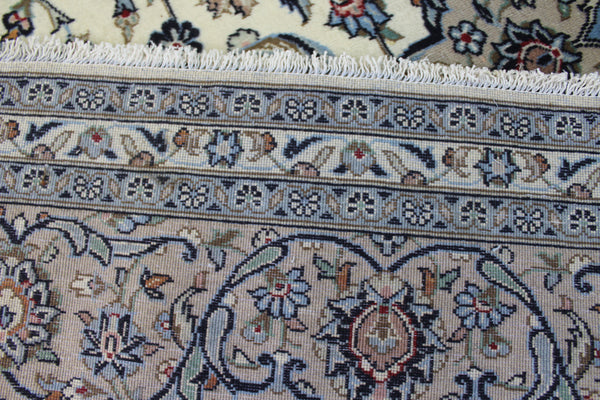 Persian Kashan Rug 350 × 248 cm – Handmade Wool Carpet