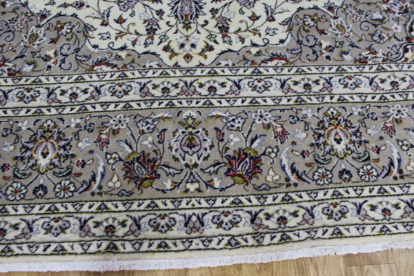 Persian Kashan Carpet 405 × 291 cm – Large Hand-Knotted Wool Rug