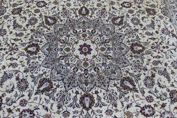 Persian Kashan Carpet 405 × 291 cm – Large Hand-Knotted Wool Rug