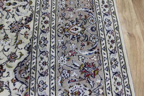 Persian Kashan Carpet 405 × 291 cm – Large Hand-Knotted Wool Rug