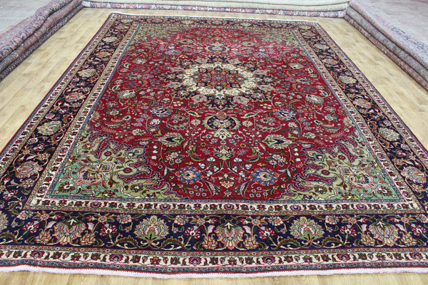 Persian Tabriz Carpet 400 × 292 cm – Hand-Knotted Wool Floral Rug