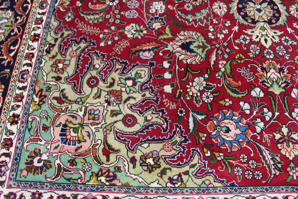 Persian Tabriz Carpet 400 × 292 cm – Hand-Knotted Wool Floral Rug