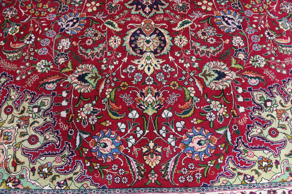 Persian Tabriz Carpet 400 × 292 cm – Hand-Knotted Wool Floral Rug