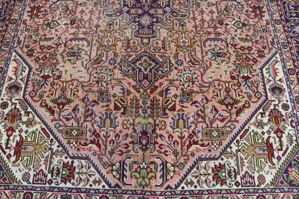 Persian Tabriz Carpet 294 × 200 cm – Hand-Knotted Wool Medallion Rug