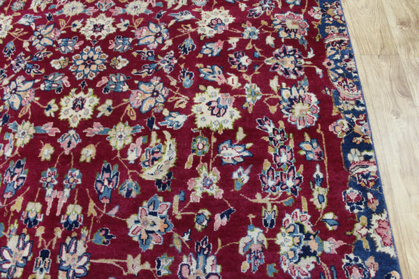 Persian Kerman Carpet 315 × 173 cm – Hand-Knotted Wool Floral Rug