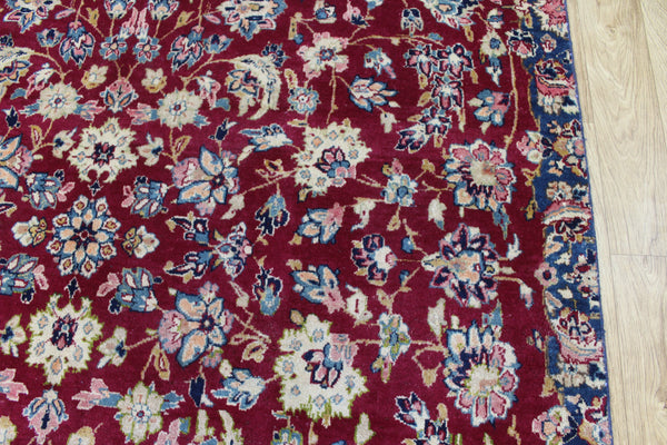 Persian Kerman Carpet 315 × 173 cm – Hand-Knotted Wool Floral Rug