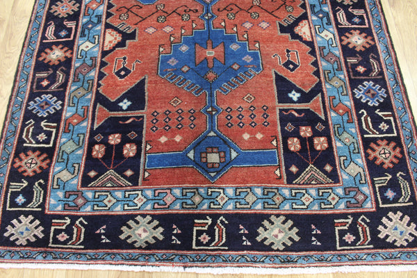 Persian Hamadan Rug 212 × 138 cm – Hand-Knotted Wool Tribal Carpet